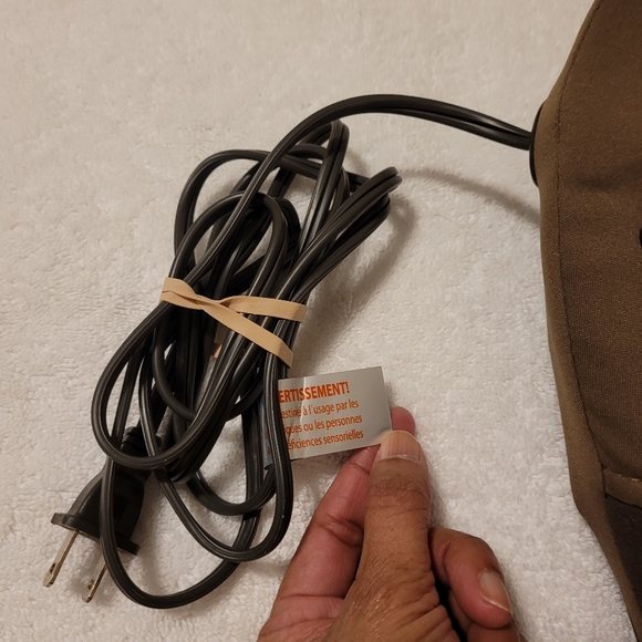 Homedics Neck & Shoulder Massager With Heat Brown - Picture 2 of 7